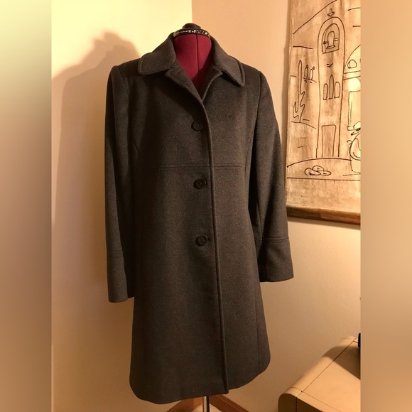 Larry Levine Woman Charcoal Color Coat Size 10 - Picture 3 of 10